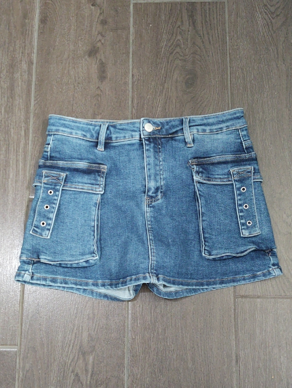 Risen Denim Cargo Pocket Women’s Skorts size M